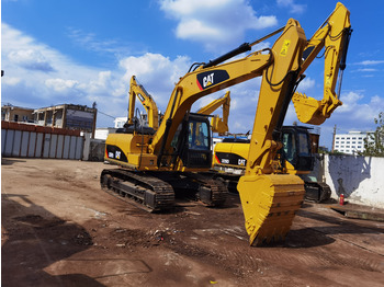 Ekskavator perayap CATERPILLAR 320D2: gambar 3