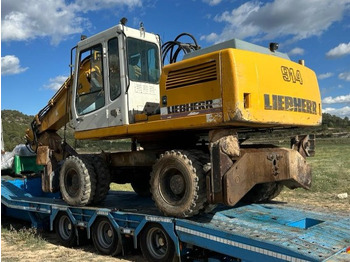 Ekskavator roda LIEBHERR