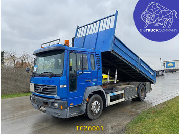 Truk jungkit VOLVO FL 220