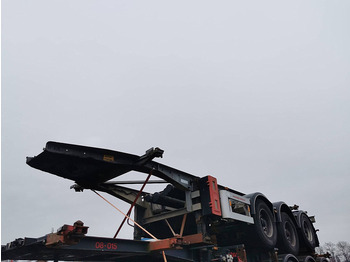 Semi-trailer pengangkut mobil VAN HOOL