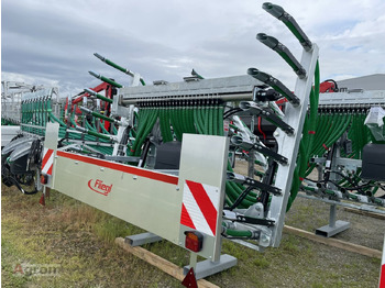 Leasing Fliegl Schleppschuhverteiler Compact 6,0 m Fliegl Schleppschuhverteiler Compact 6,0 m: gambar 5