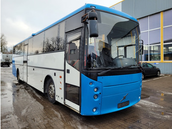 Bus pinggiran kota VOLVO