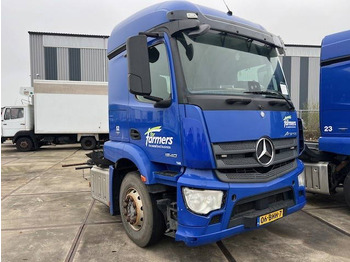 Tractor head MERCEDES-BENZ Actros 1940