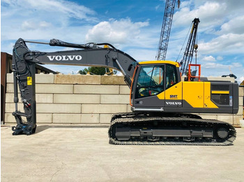 Ekskavator perayap VOLVO EC220EL