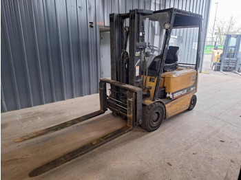 Forklift listrik CATERPILLAR EP