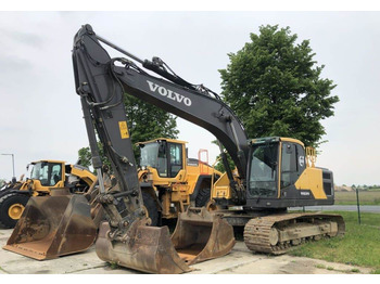 Ekskavator perayap VOLVO EC220EL