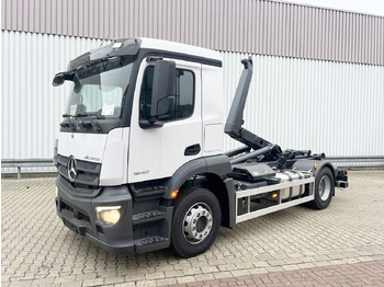 Hook lift MERCEDES-BENZ Actros 1840