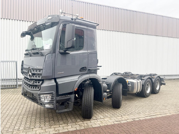 Truk sasis MERCEDES-BENZ Arocs 3251