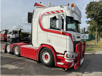 Tractor head SCANIA R 500