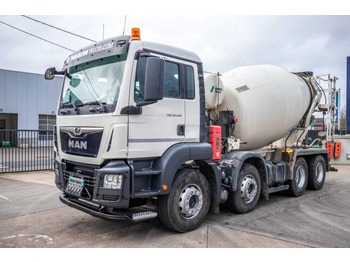 Truk pengaduk beton MAN TGS 35.420