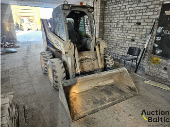 Skid steer GEHL