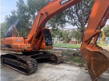 Ekskavator perayap DOOSAN DH220LC-7