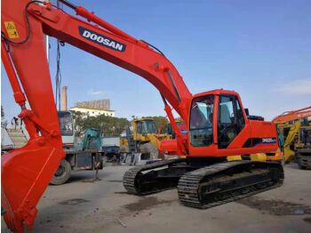 Ekskavator perayap DOOSAN DH220Lc: gambar 4