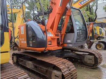 Ekskavator perayap HITACHI ZX135