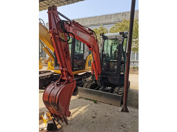 Ekskavator perayap HITACHI ZX30