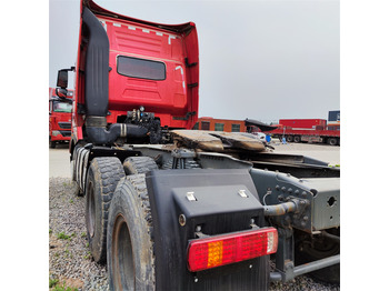 Tractor head HOWO HOWO T7H-540 tractor -red: gambar 2