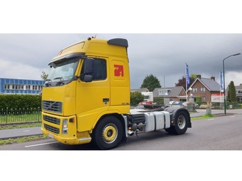 Tractor head VOLVO FH12 420