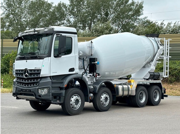 Truk pengaduk beton MERCEDES-BENZ Arocs 4142