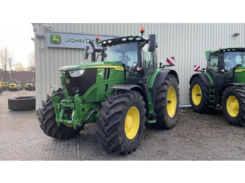 Traktor JOHN DEERE 6R 215