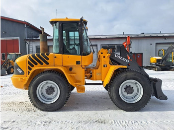 Wheel loader Volvo L45B UUDET RENKAAT: gambar 5