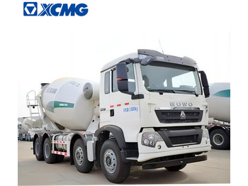 Truk pengaduk beton XCMG