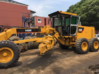 Grader CATERPILLAR 140H