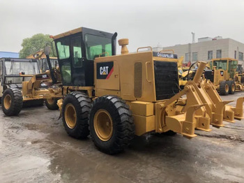 Grader CATERPILLAR 140H