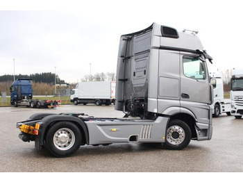 Tractor head Mercedes-Benz Actros 1853 LS: gambar 4