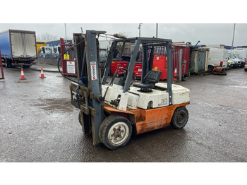 Forklift diesel NISSAN 30: gambar 2