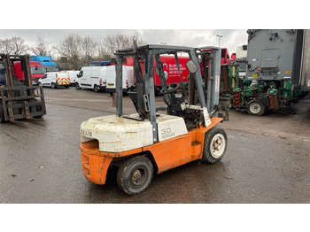 Forklift diesel NISSAN 30: gambar 4