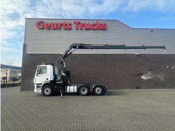 Truk derek DAF CF 480