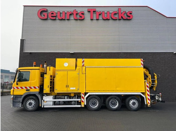 Truk vakum MERCEDES-BENZ Actros