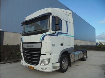 Tractor head DAF XF 440