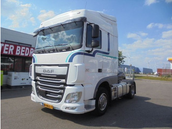 Tractor head DAF XF 440