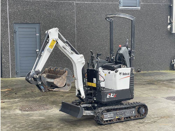 Ekskavator mini BOBCAT E10