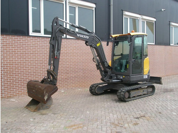 Ekskavator mini VOLVO EC35D