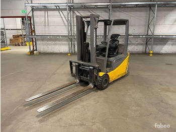 Forklift listrik JUNGHEINRICH EFG