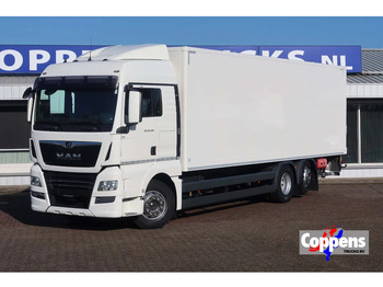 Truk box MAN TGX 26.360