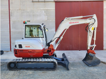 Ekskavator mini TAKEUCHI TB260: gambar 2