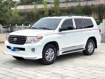 Mobil TOYOTA Land Cruiser