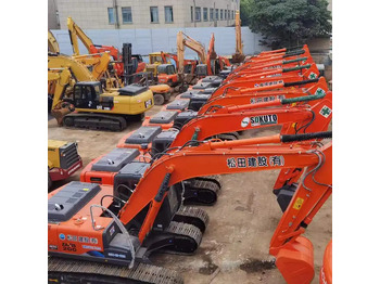 Ekskavator perayap HITACHI ZX200