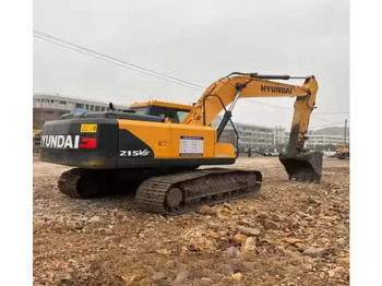 Ekskavator HYUNDAI