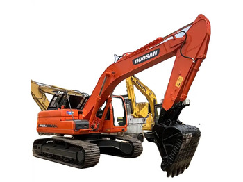 Ekskavator DOOSAN DX220