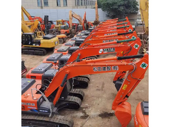 Ekskavator perayap HITACHI ZX200