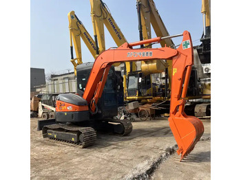 Ekskavator perayap Second Hand excellent original mini excavator hitachi used ZX55 ZX60 ZX70 small used excavator made in Japan for sale: gambar 2