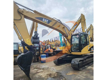 Ekskavator perayap CATERPILLAR 320CL