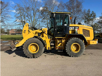 Wheel loader CATERPILLAR 924K