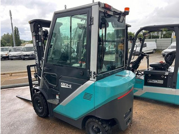 Forklift listrik BAOLI