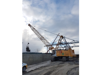 Derek perayap LIEBHERR HS 885 HD