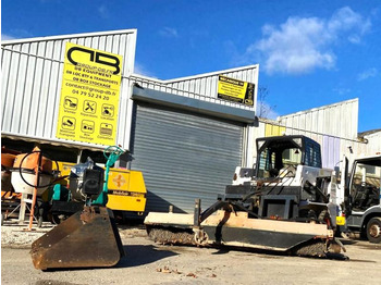 Skid steer BOBCAT S100